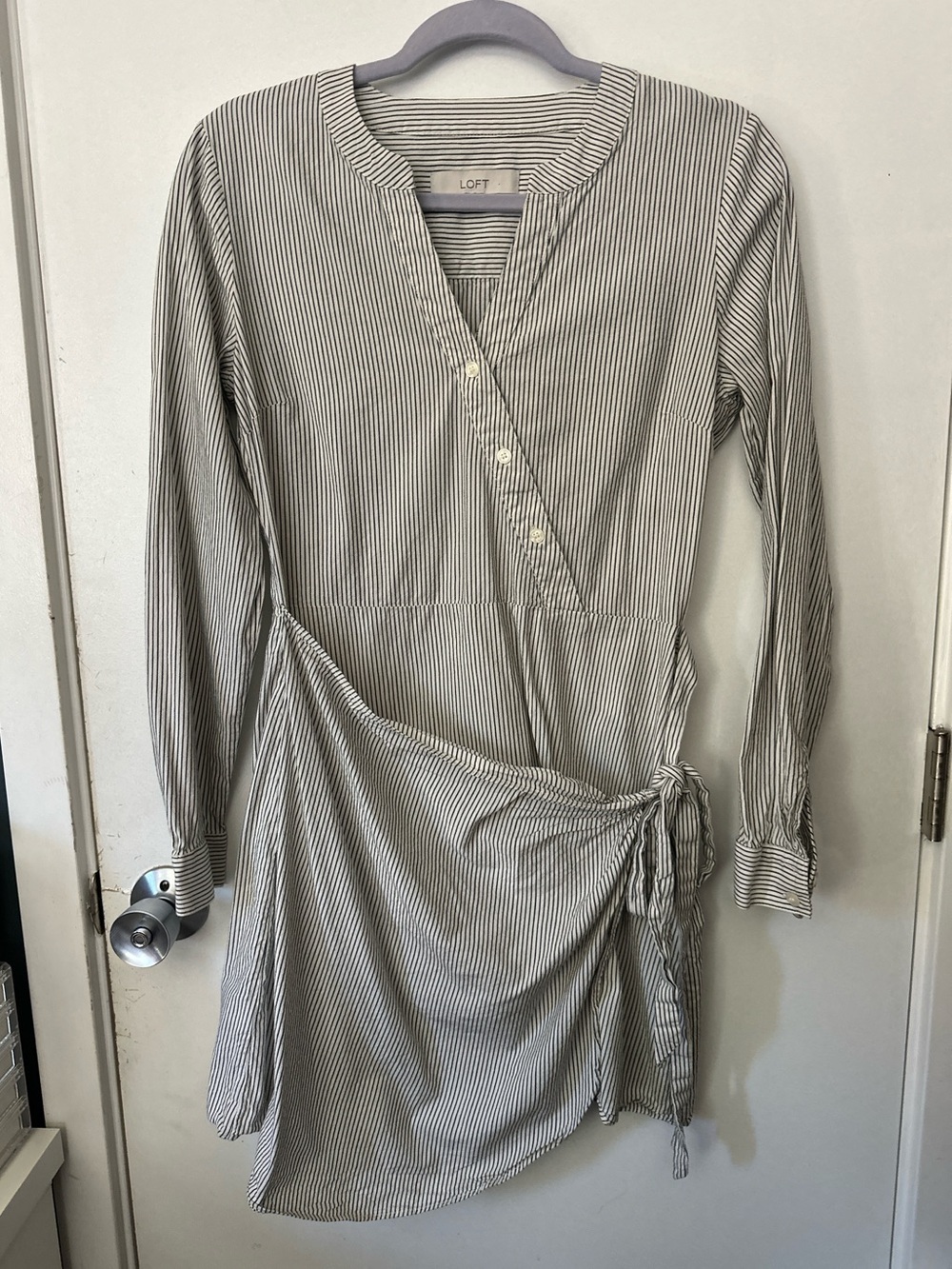 LOFT Black White Pinstripe Wrap Dress Size 2 Long Sleeve V Neck Tie Waist Midi